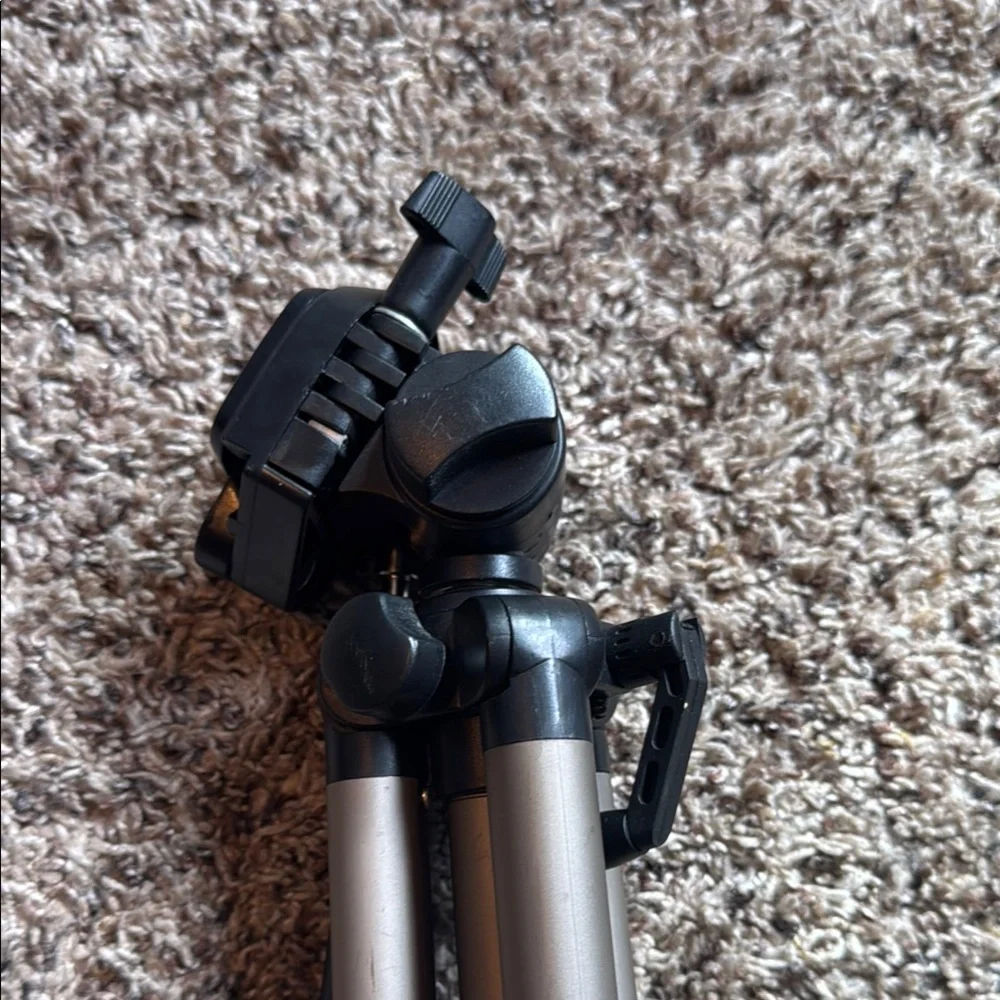 Adjustable Black and Silver Tripod